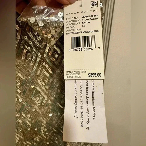 NWT Aidan Mattox Fully Beaded Trapeze Cocktail Dress in Champagne. Size 14 - Picture 7 of 14